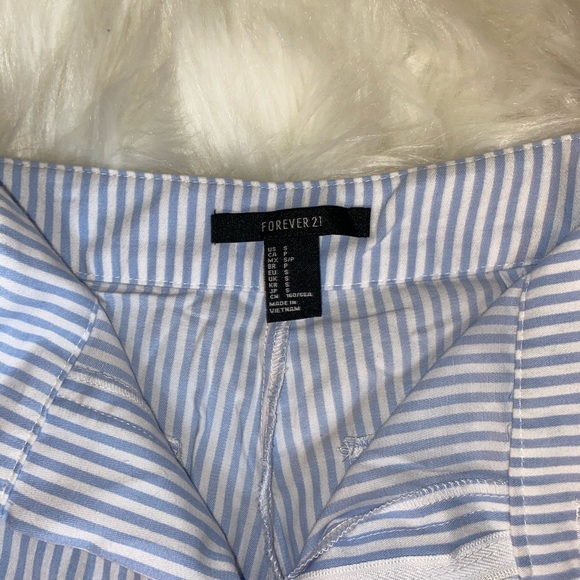 Forever 21 light blue/white strip pants - Picture 4 of 6